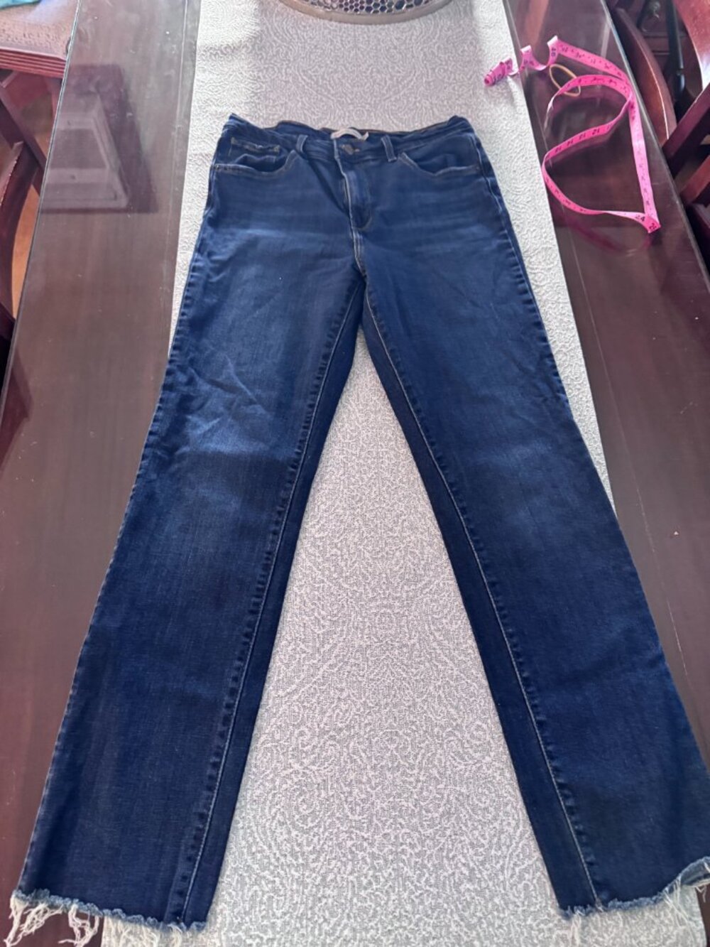 Levi's 724 High Rise Straight Leg Jeans Dark Wash Blue Size 29 Raw Hem EUC